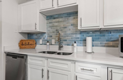 Memphis House | East Memphis 3bd/2ba!n