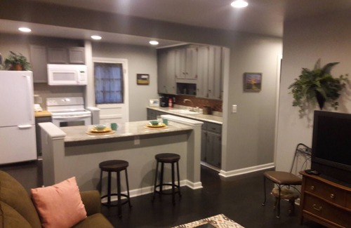 Maplewood Heights House | East Nashville Ranch less than 10 minutes from downtown and the Grand Ole Opry