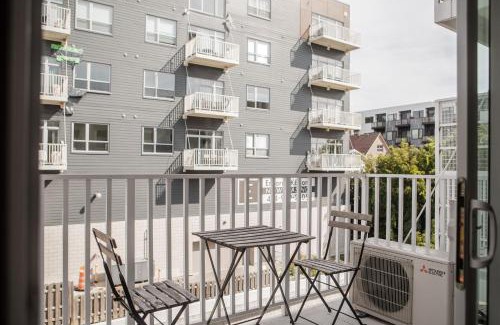 Lower East Side Apartment | East Side Studio Apt - Near Brady St and Fiserv with Balcony