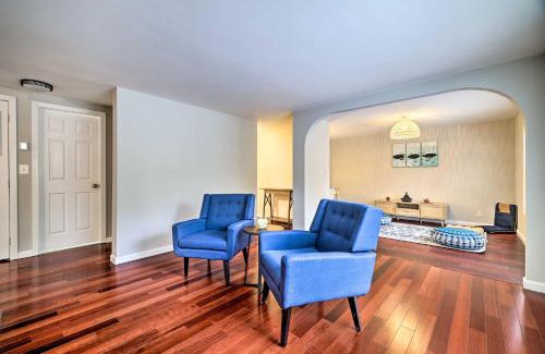 East Stroudsburg House | East Stroudsburg House with Hot Tub and Pool!