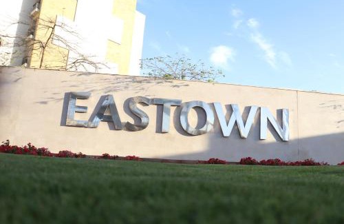 The 5th Settlement Apartment | East Town Compound - Sodic - Panoramic View Luxury 2 Beds Hotel Apartment New Cairo - Cairo