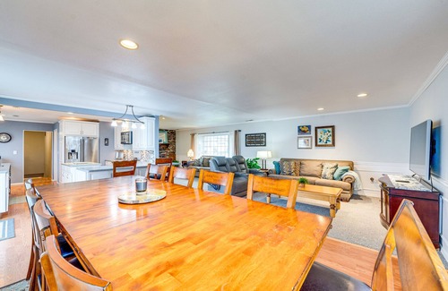 East Wenatchee House | East Wenatchee Home ~ 2 Mi to Columbia River!