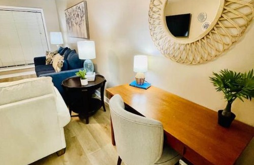 Hammond Apartment | Eastgate 14B Stylish Townhouse 5 min to downtown Hammond