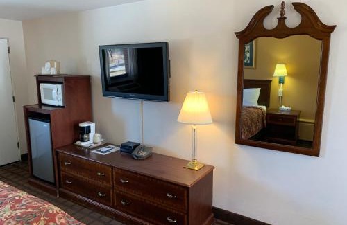 Littleton Hotel | EastGate Inn