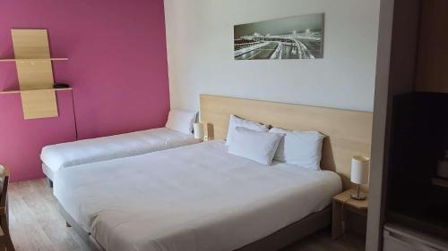 Saint-Priest Hotel | EastLodge Lyon Est Eurexpo