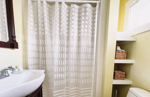 Easton's Point House | Easton's Point 4 Bedroom Beach Cottage