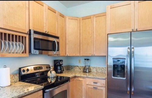 Eastport Apartment | Eastport Hideaway - Perfect little guesthouse for 2