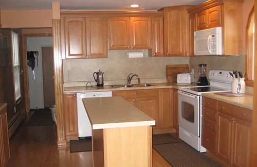 Eastward Look House | Eastward Look-North! A/C, walk to beach, open&airy, flat yard