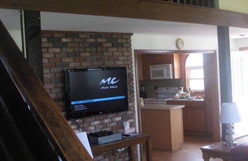 Eastward Look House | Eastward Look-North! A/C, walk to beach, open&airy, flat yard
