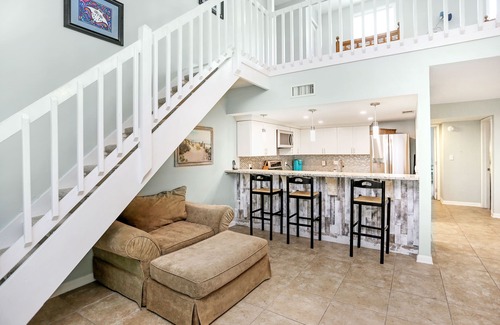 Cape San Blas House | Easy Beach Access, Great Screen Porch & Beach Views, Loft ~ Sharkey's
