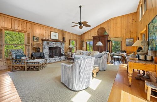 Debordieu Colony House | Easy Breezy home by Peace Vacations