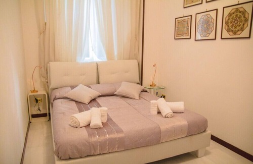 Vomero Apartment | Easy House