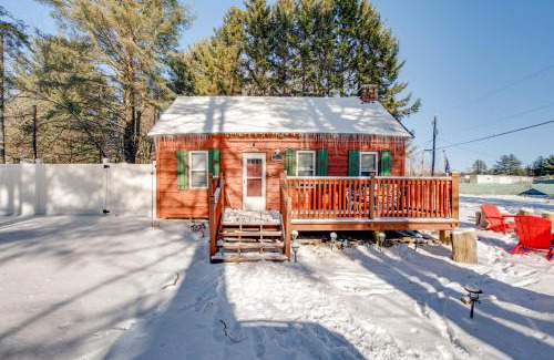 Blakeslee House | Easy Interstate Access Original Poconos Log Cabin