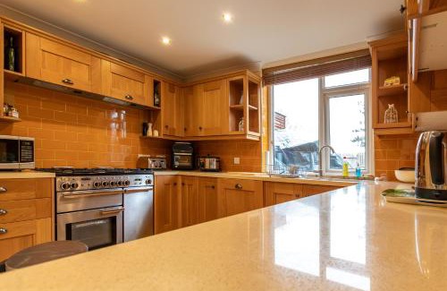Mablethorpe and Sutton House | Easy Life