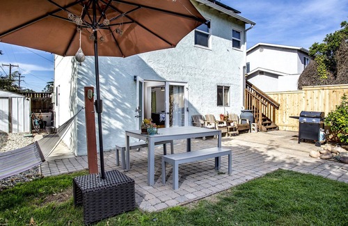 South Park Apartment | EASY PARKING: Solar-powered, pet-friendly, fully-fenced yard in South Park