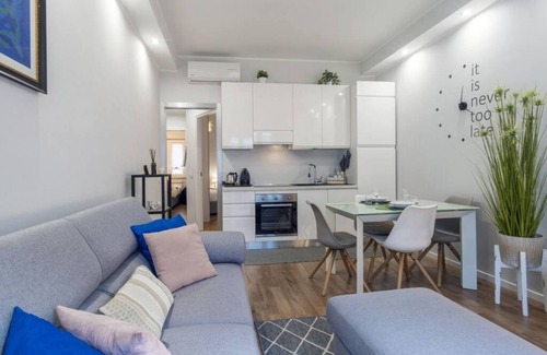 Centro Direzionale Apartment | Easylife - Modern and fresh three-room apartment in Milan