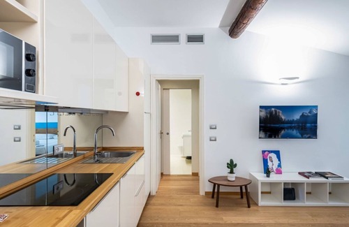 Porta Genova Apartment | Easylife - Romantic flat in Darsena (Navigli)