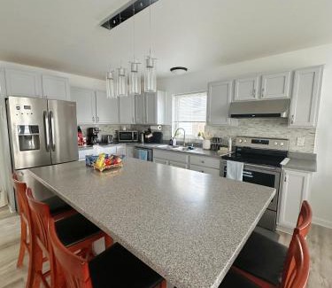 Fairbanks House | Easystay
