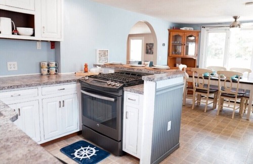 Dennis Port House | Eazy Breezy Beach Home