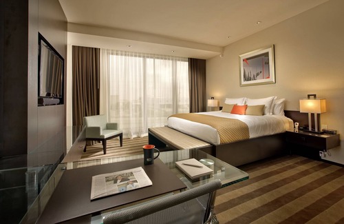 Miami Springs Hotel | EB Hotel Miami