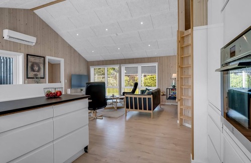 Egense House | "Ebertine" - 740m to the fjord by Interhome