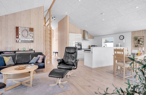 Egense House | "Ebertine" - 740m to the fjord by Interhome