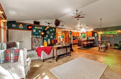 Coeur d'Alene House | Eccentric, dog-friendly, 2-bedroom house in beautiful Coeur d'Alene!