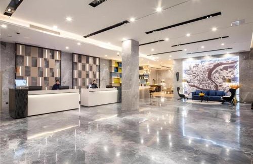 Guilin City Centre Hotel | Echarm Hotel Guilin Railway Station the MixC
