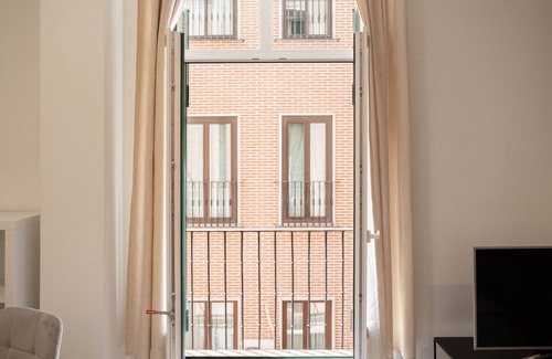Huertas Apartment | Echegaray III apartment in Madrid