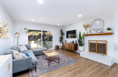 La Mesa House | Echo by Coast to Cactus - Family-Friendly Home