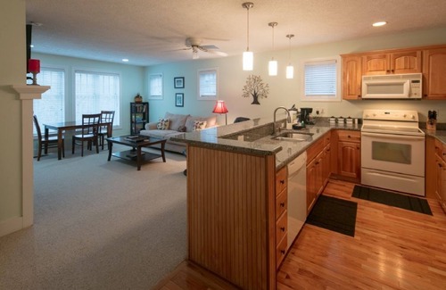 Foscoe Condo | Echota Woods 312- Mountain Condo, Gated Resort, Indoor/Outdoor Pools and Hot Tub, Fitness Area, F.
