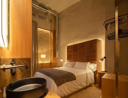 San Vicente Apartment | ÉCLAT - City Center - Avenue Luxury Apartment - PRIVATE FREE PARKING