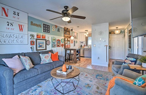 Surfside Beach Condo | Eclectic Condo w/Balcony: 1 Block to Beach!