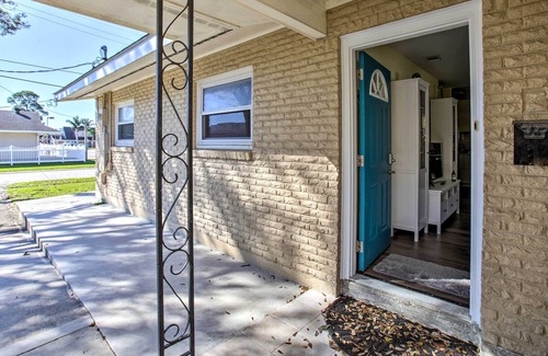 Kenner - Louis Armstrong International Airport House | Eclectic Home w/ Office - 8 Miles to Uptown!