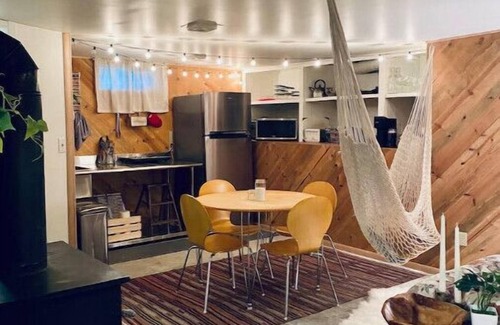 Spokane Apartment | Eclectic Manito Blvd Hideawayn