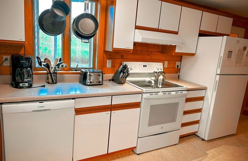 Trenton Apartment | Eco-friendly butterfly haven, waterview, pets, near Acadia National Park