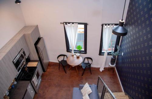 Center City Apartment | Eco Friendly Loft in Center City, CONTACTLESS CHECK IN - Hive Room