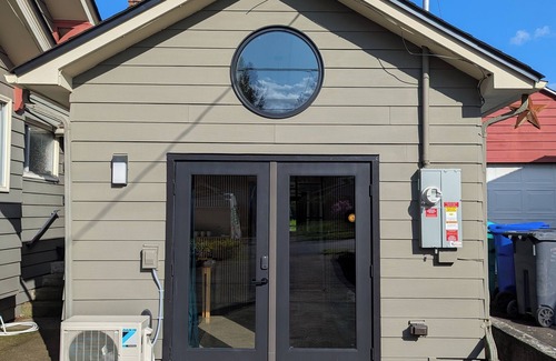 Beaumont - Wilshire Apartment | Eco-friendly Tiny Home in Alberta Arts District