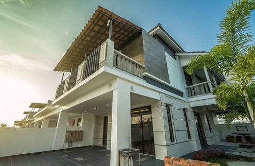 Tebrau House | Eco kampung home stay @ austin duta