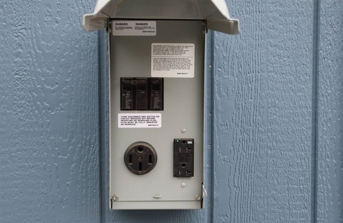 Olympic Hills House | Eco-Luxury 1BR Home w/ EV Charger: Unwind in Style