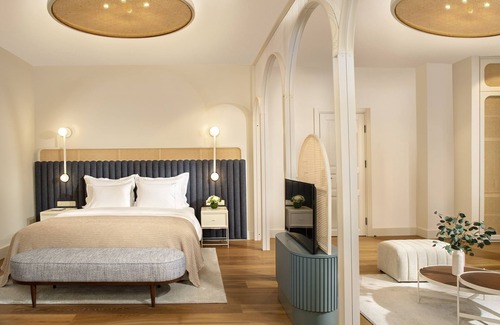 Galata Hotel | Ecole St Pierre Hotel