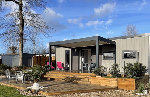 Les Mathes House | Ecolodge Avec Piscine Dans LA Residence