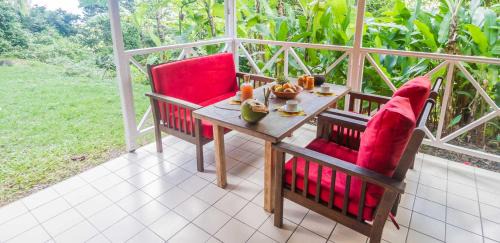 Deshaies House | Ecolodges Karet