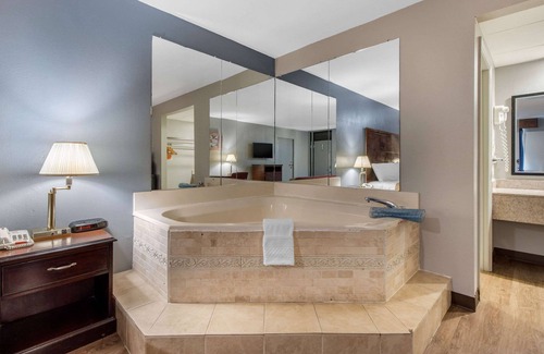 Aiken Hotel | Econo Lodge Aiken Central