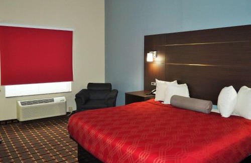 Augusta Cabin | Econo Lodge Augusta West near Fort Gordon
