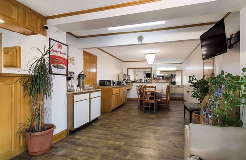Calhoun Hotel | Econo Lodge Calhoun North Damascus