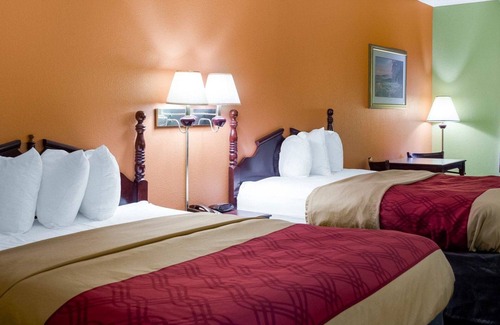 Canton Hotel | Econo Lodge Canton I-55