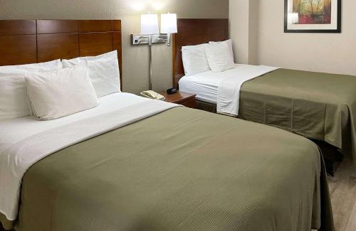Cartersville Hotel | Econo Lodge Cartersville-Emerson Lake Point