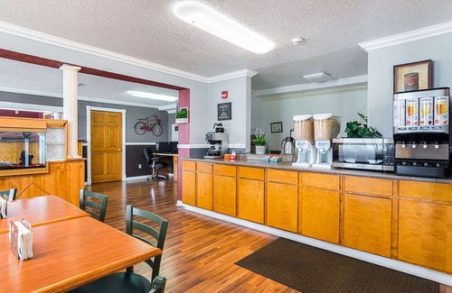 Jacksonville Hotel | Econo Lodge Jacksonville near Little Rock Air Force Base