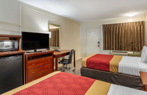Charlottesville Hotel | Econo Lodge North